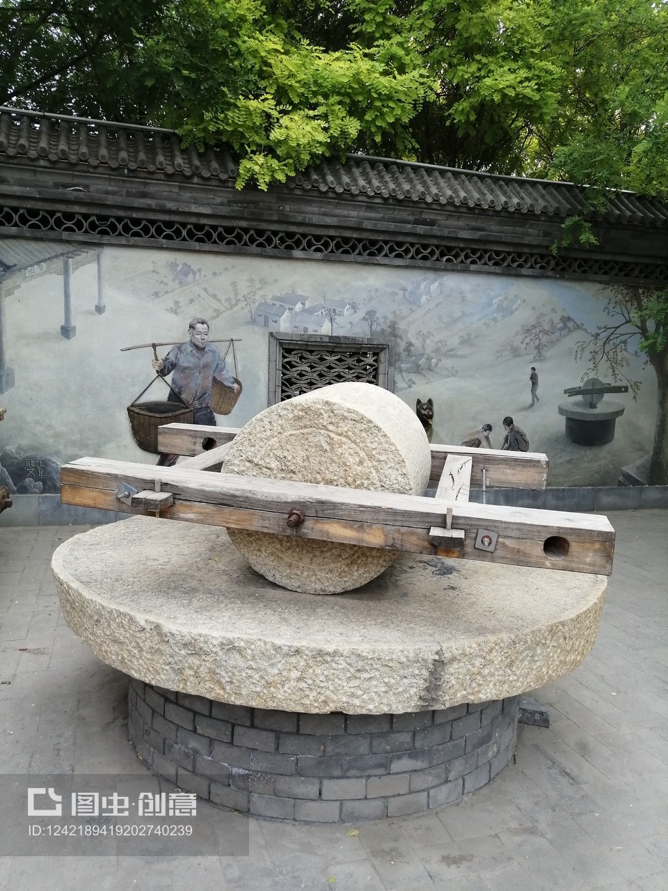 历史上的农产品加工工具石辊